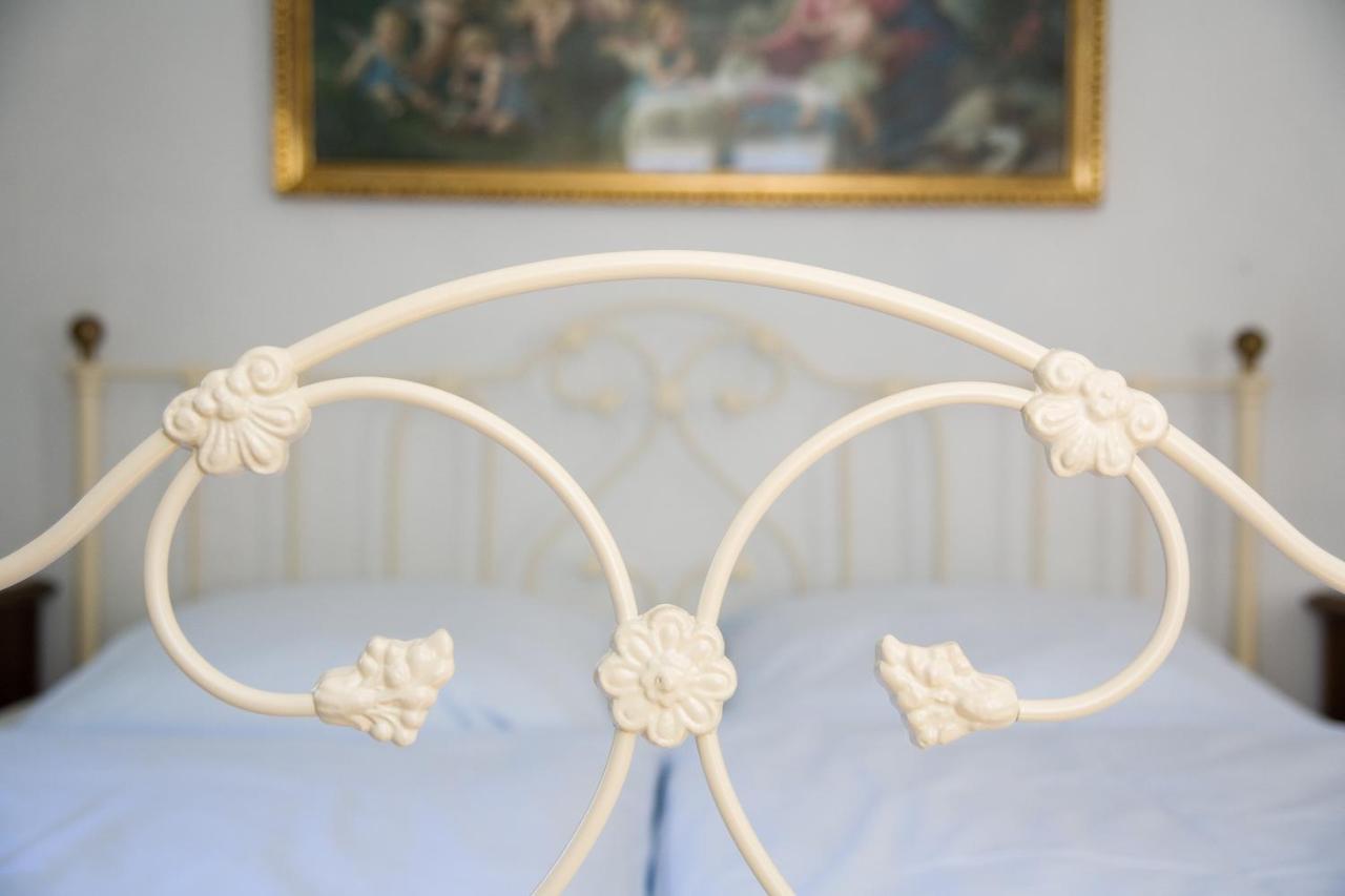 Haus Probst Am See Bed and Breakfast Schondorf am Ammersee Exterior foto